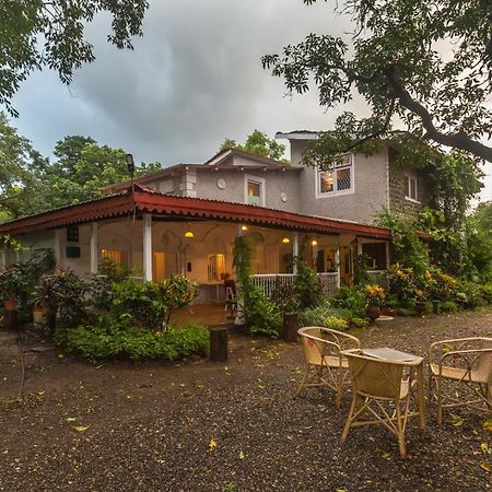 Saffronstays Firdaus Baug Khamshet Екстериор снимка