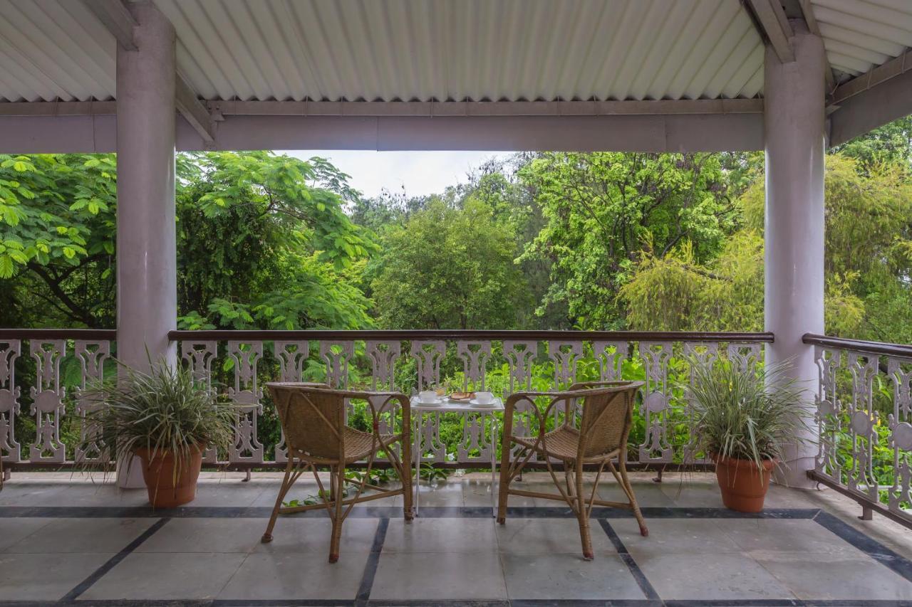 Saffronstays Firdaus Baug Khamshet Екстериор снимка