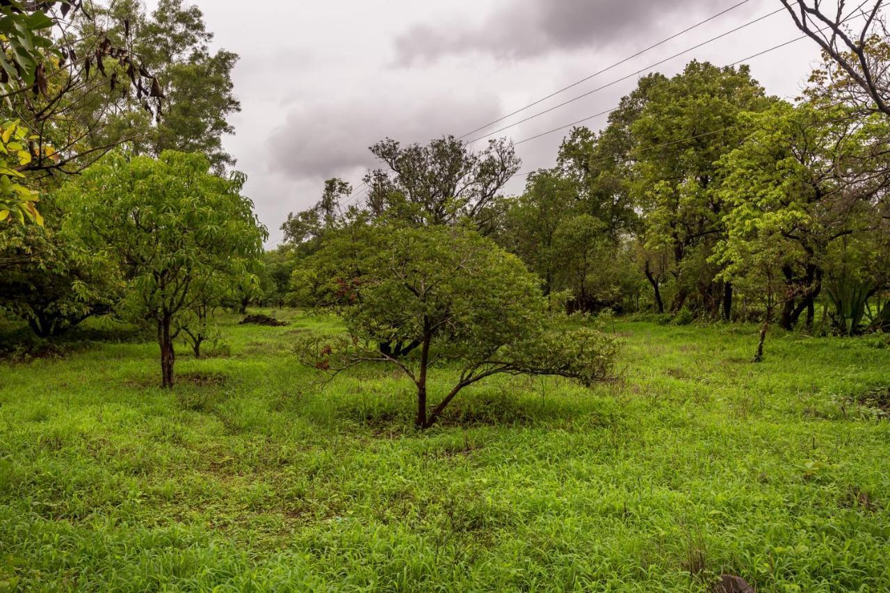 Saffronstays Firdaus Baug Khamshet Екстериор снимка