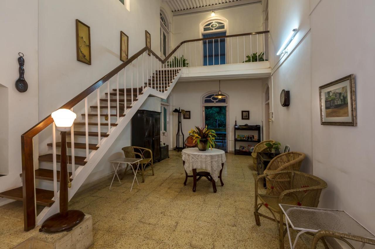 Saffronstays Firdaus Baug Khamshet Екстериор снимка