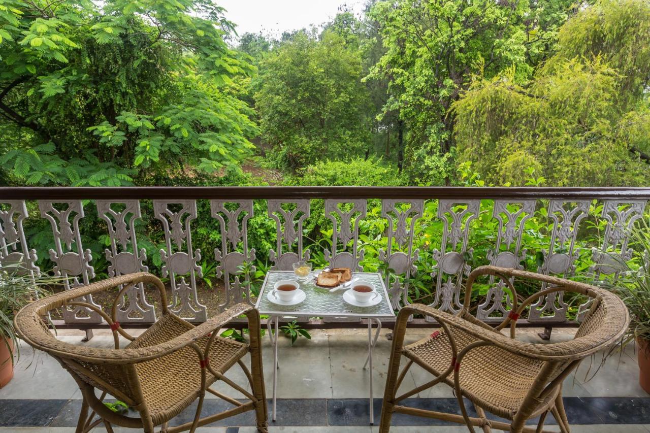 Saffronstays Firdaus Baug Khamshet Екстериор снимка